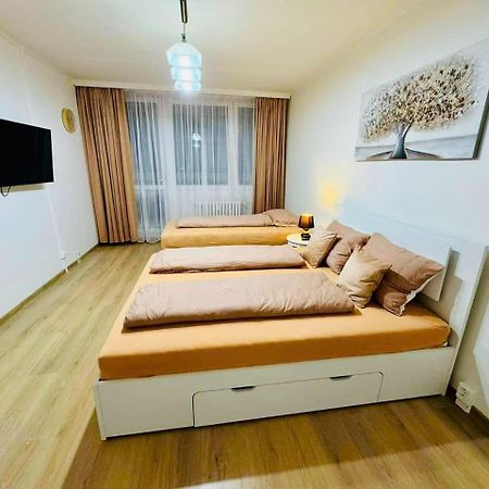 Apart For Rent Near Center Apartment Prague Ngoại thất bức ảnh