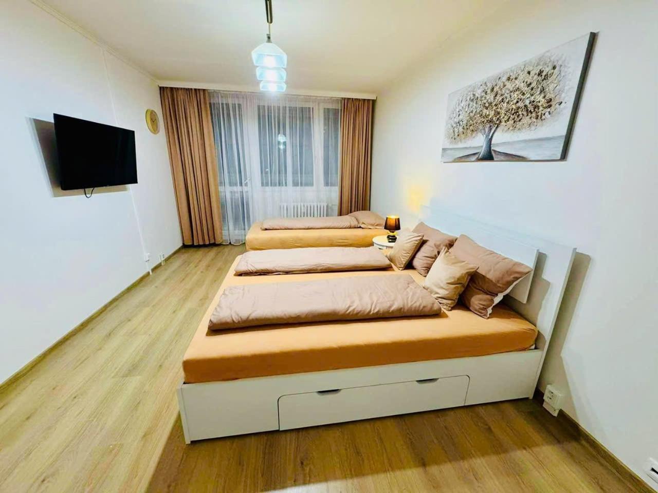 Apart For Rent Near Center Apartment Prague Ngoại thất bức ảnh